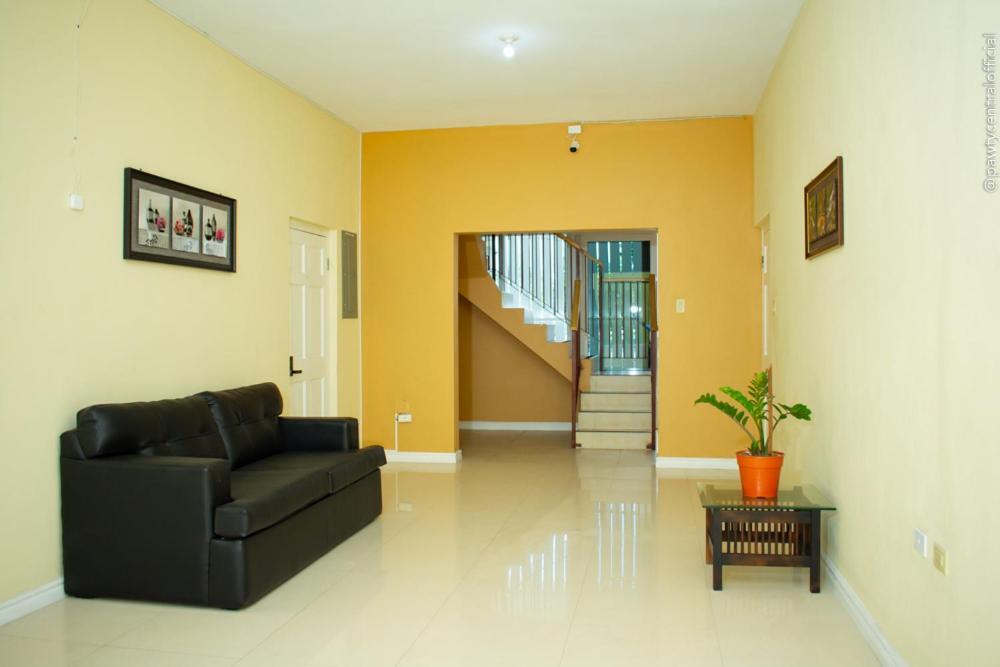 Ivs Bed And Breakfast Kingston Luaran gambar
