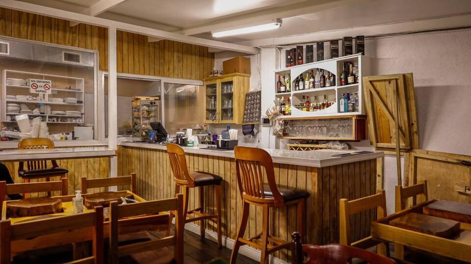 Ivs Bed And Breakfast Kingston Luaran gambar